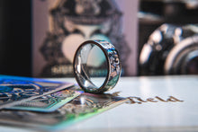 Carica l'immagine nel visualizzatore di Gallery, Mens Wedding band in Damascus Steel and Legal Tender Feat. KingsWildProject luxury playing cards.