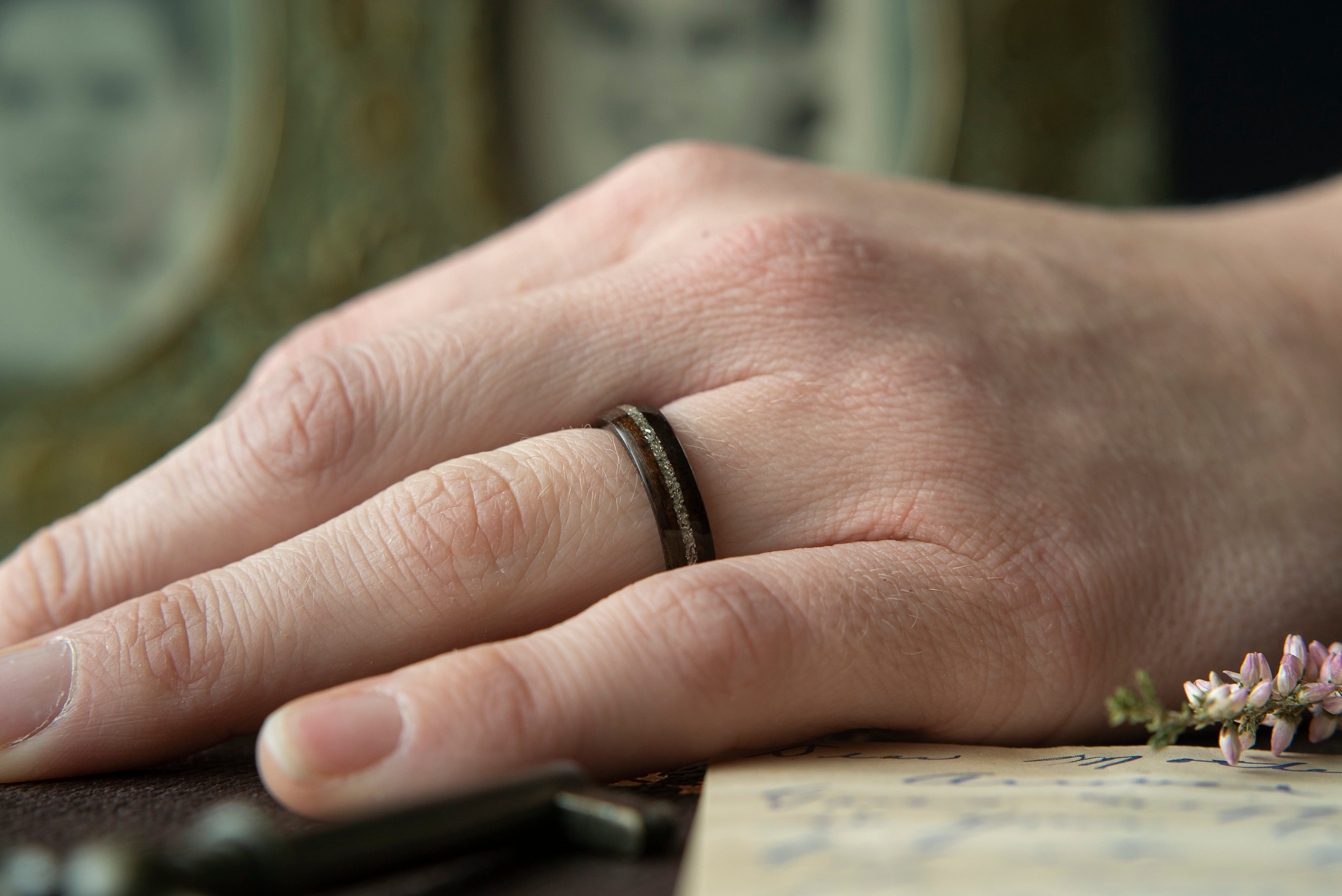 Women's band — Ebony & German Glass
