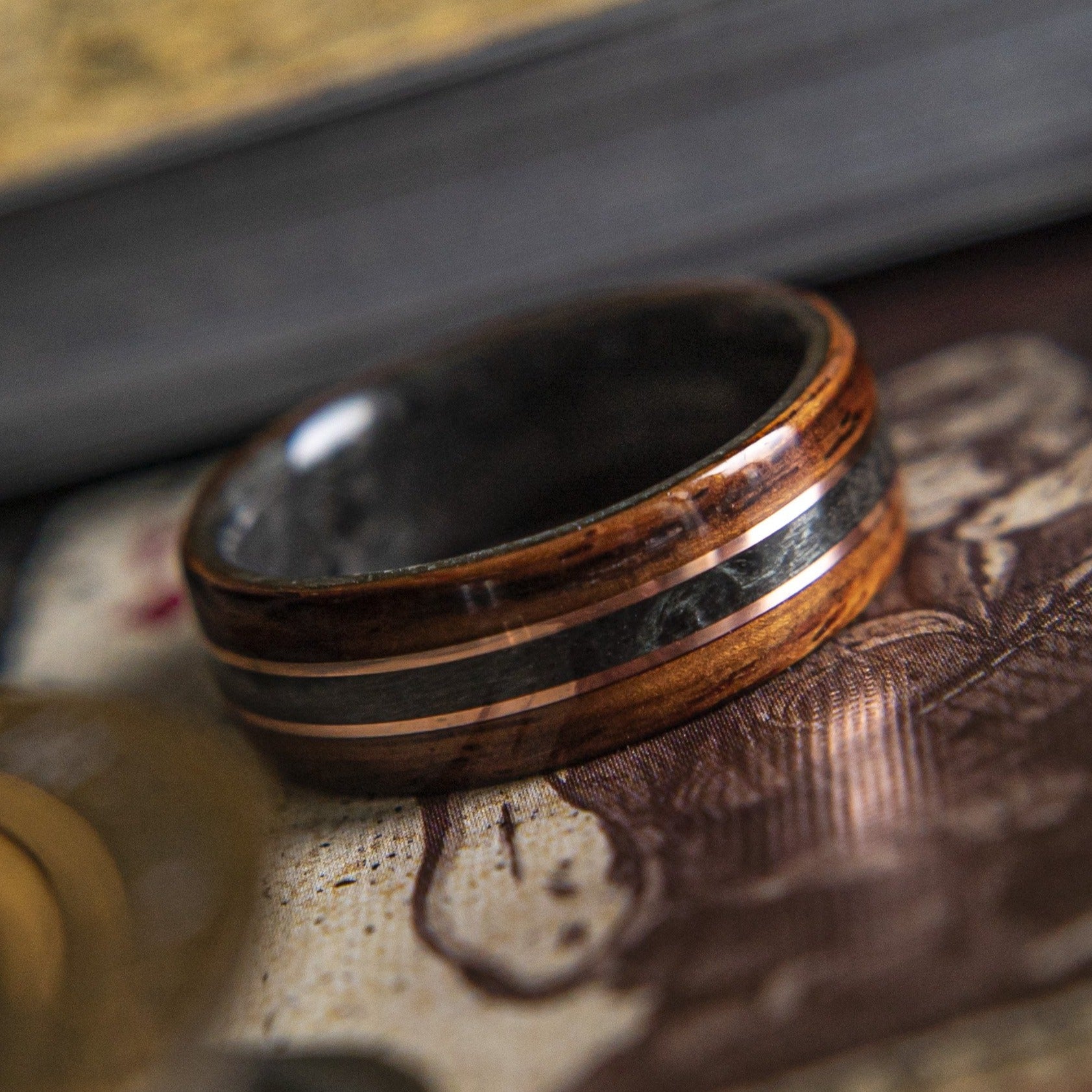 The King — Grey Maple & Rosewood Dual Copper